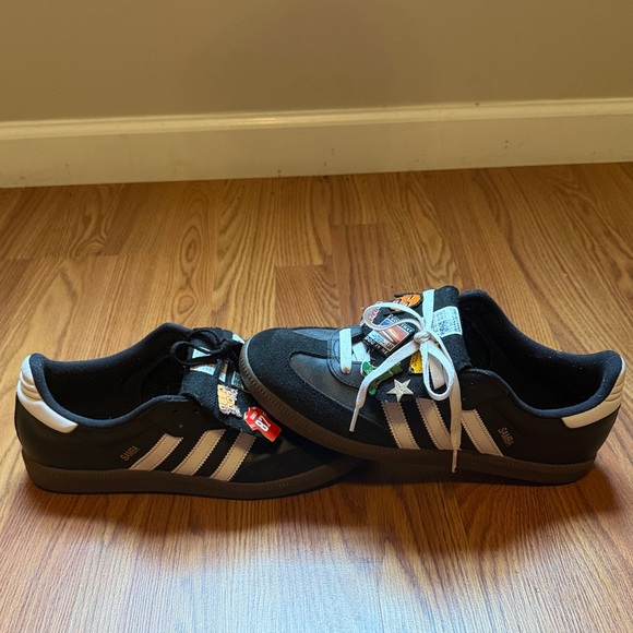 Adidas Sambas Men's (pins included)